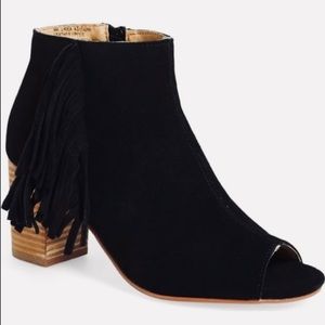 Kenzie Fringe “Erika” Black Booties Size 9